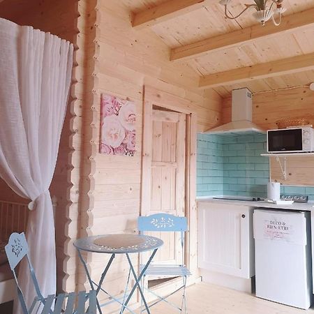 Le Cottage Oneheart ซาแวร์น ภายนอก รูปภาพ
